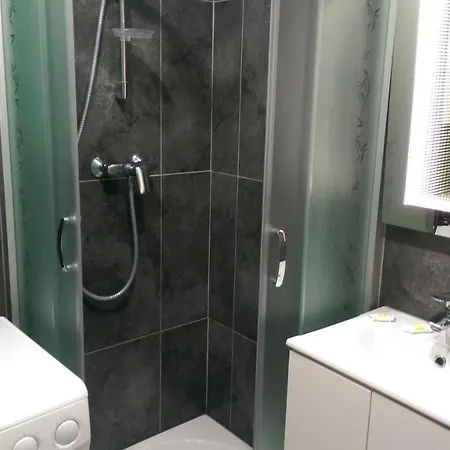 Apartman Forest In By Grand *